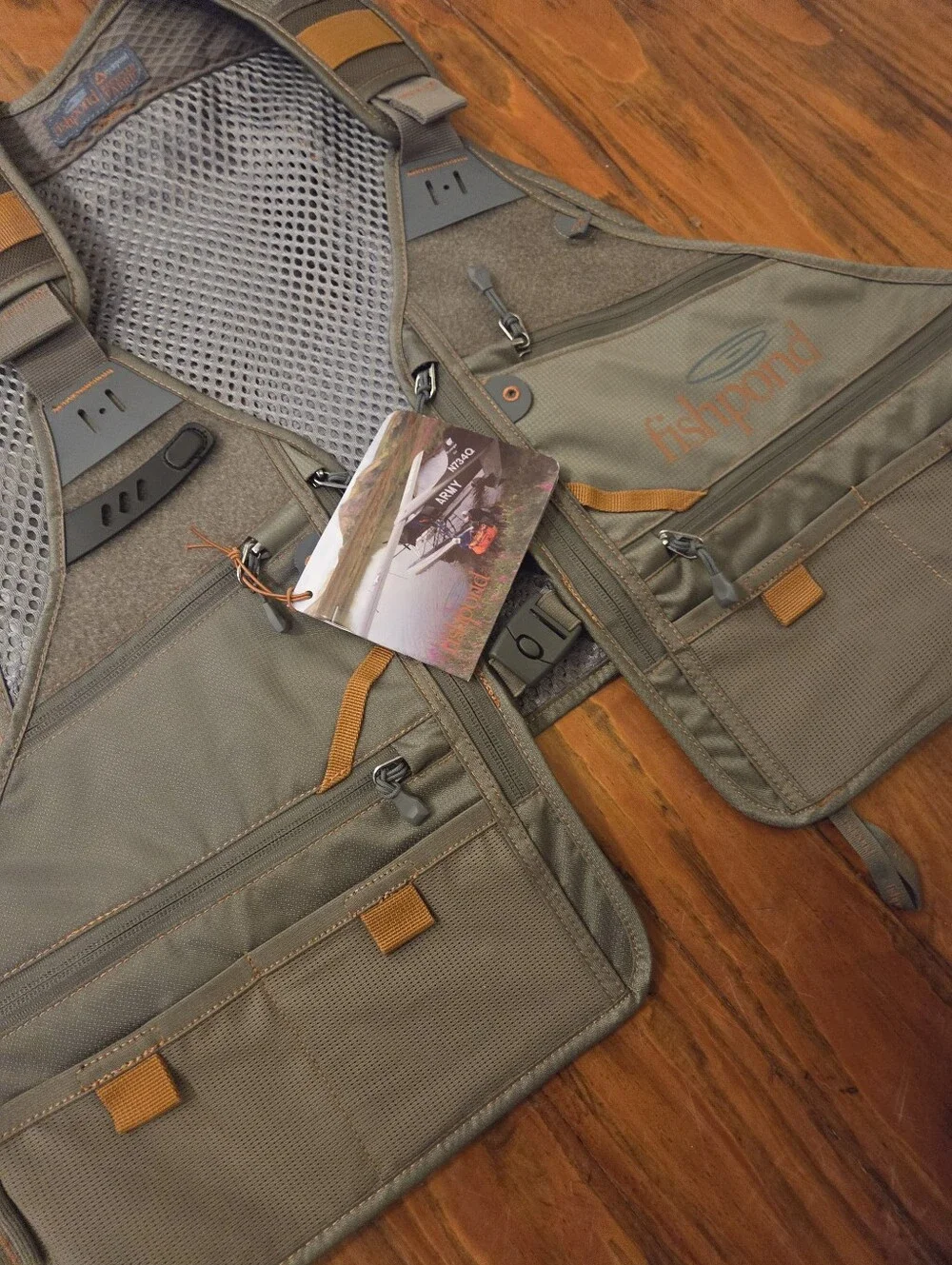 Fishpond Flint Hills Vest Gravel One Size New With Tags